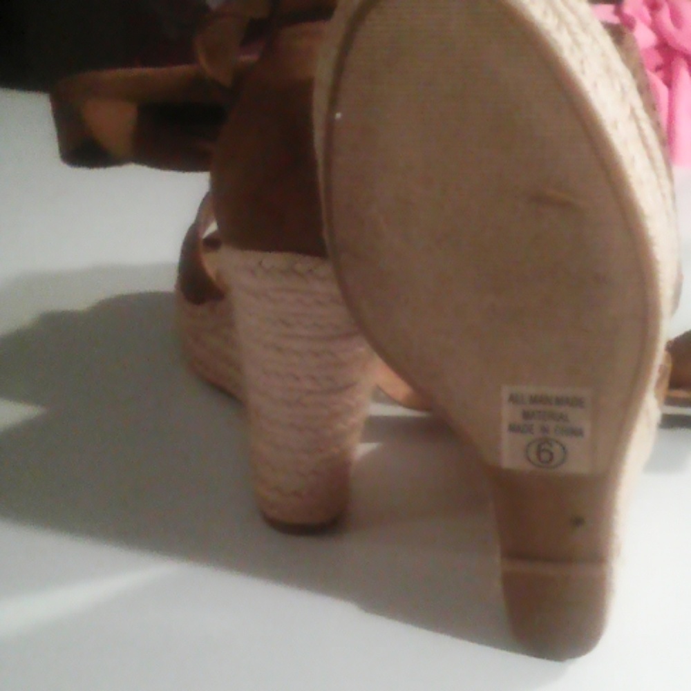 Wedges - Picture 2 of 2